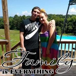 Meet your Posher, Dustin